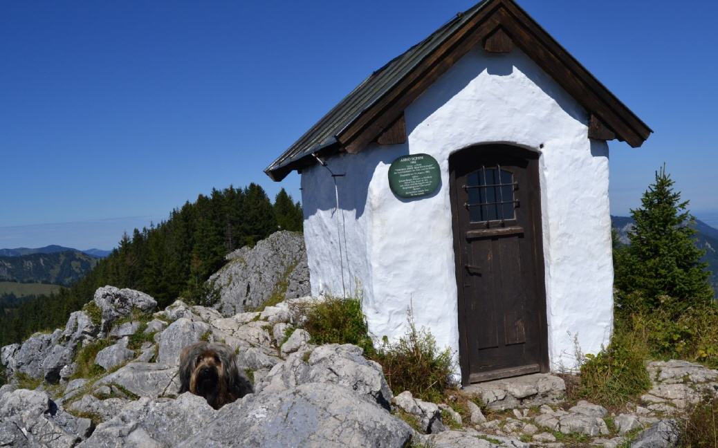 Kapelle auf dem Brünnstein